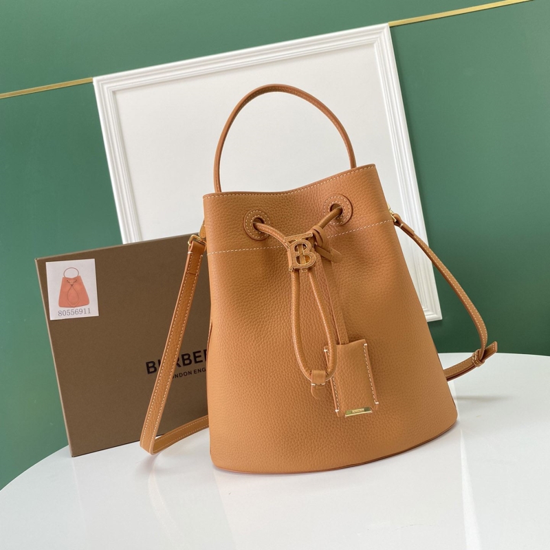 B**rry bucket bags